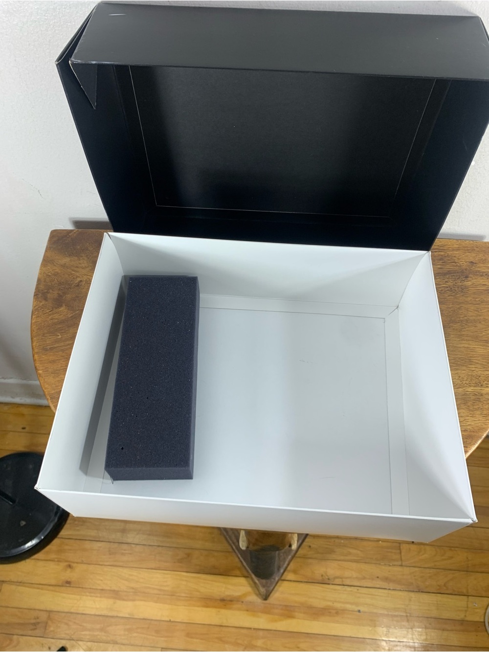 Large Authentic Chanel présentation box - Picture 7 of 9